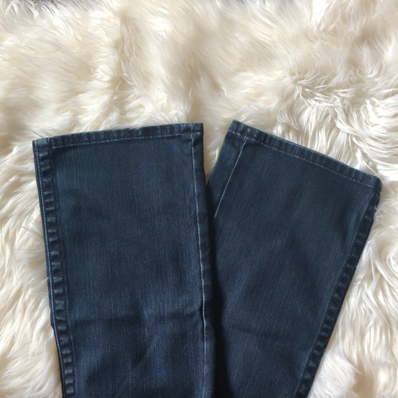 ᑎᗯOT ᖇOᑕK ᖇᗴᐯIᐯᗩᒪ ᒍᗴᗩᑎᔕ - Picture 5 of 6